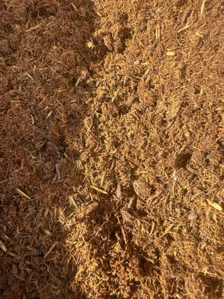 Shredded liquorice root for Sous