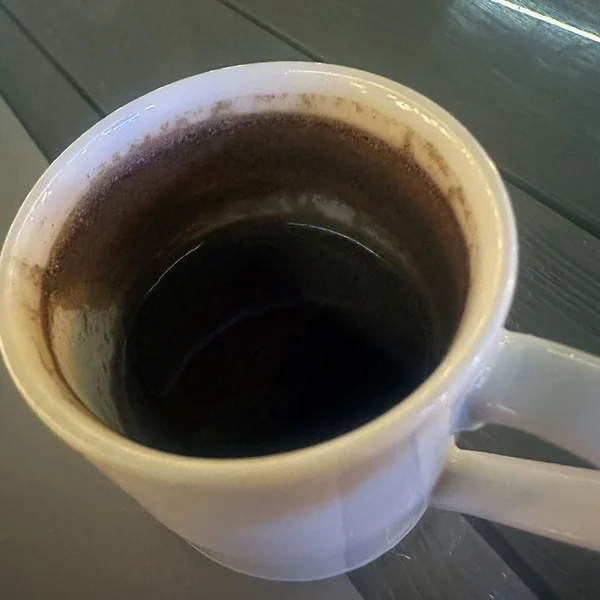 Finished cup of terebinth after blending in the second ingredient