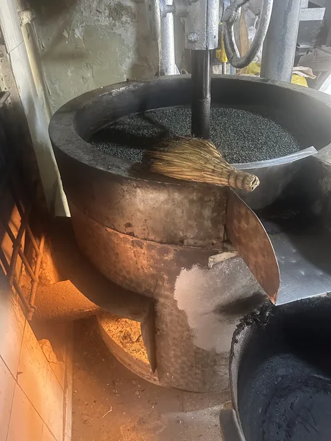 Terebinth roast getting going in the roaster