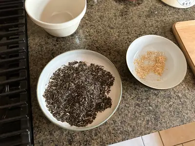The finished NooTea Brew 2 blend in a bowl