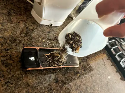 Weighing NooTea blend on precision scales