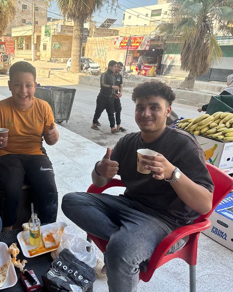 Hamad with NooTea